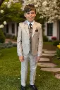 b-Pedro-light-2.webp